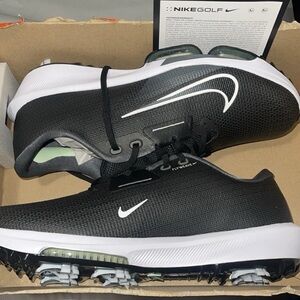 Nike GOLF Shoes with Modern Design